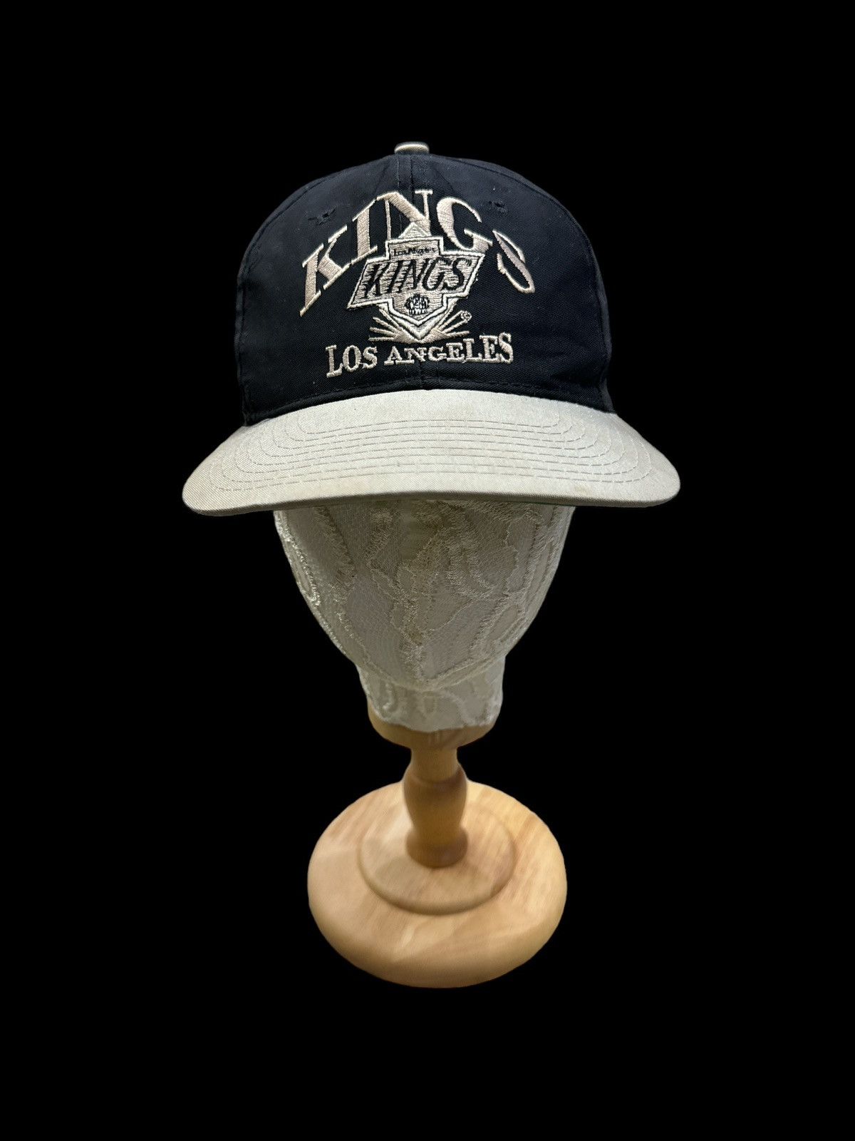NHL VINTAGE AJD LOS ANGELES KINGS SNAPBACK HAT CAP Size ONE SIZE - 1 Thumbnail