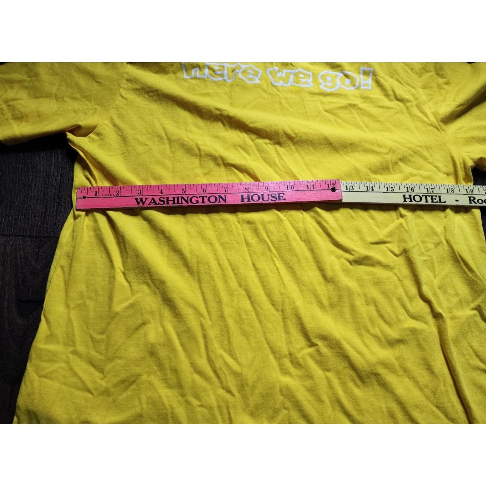 Levi's Levi's Super Mario Yoshi Graphic Yellow Short Sleeve T Shirt Double Sided Mens Large Nintendo Size US L / EU 52-54 / 3 - 2 Thumbnail