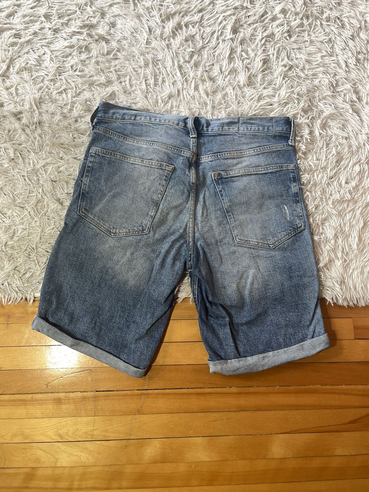 H&M Denim shorts y2k washed blue Size US 32 / EU 48 - 2 Thumbnail
