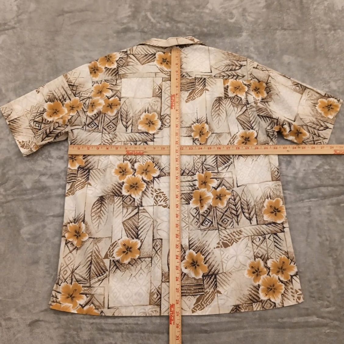 Nautica Nautica Hawaiian Shirt Mens Small Beige Floral Short Sleeve Button Up Cotton Size US S / EU 44-46 / 1 - 5 Thumbnail