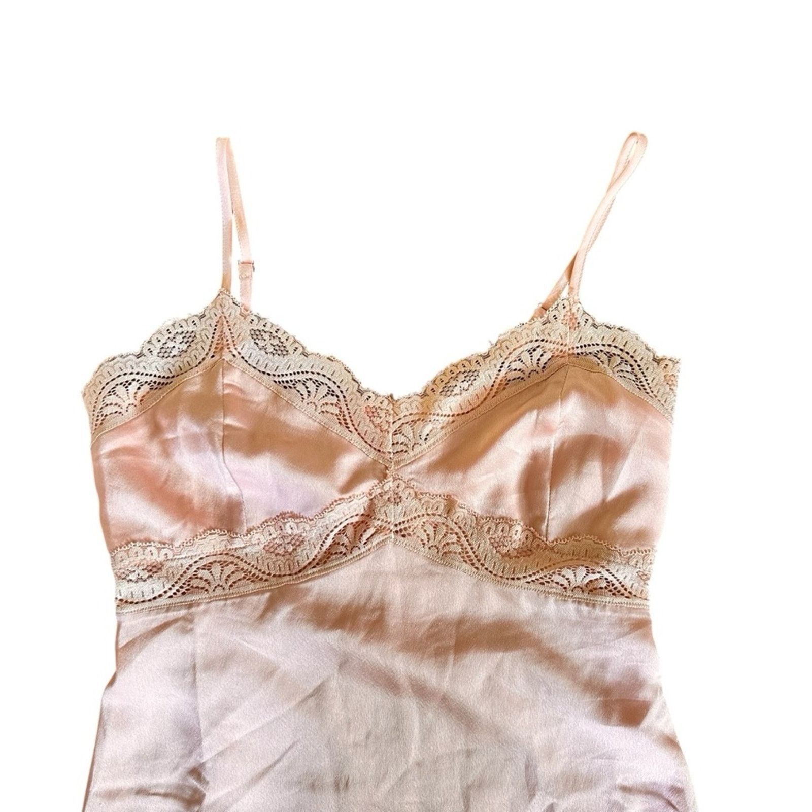 superdown Superdown Helena Lace Slip Dress – Nude Pink – Size S – EUC Size S / US 4 / IT 40 - 5 Thumbnail