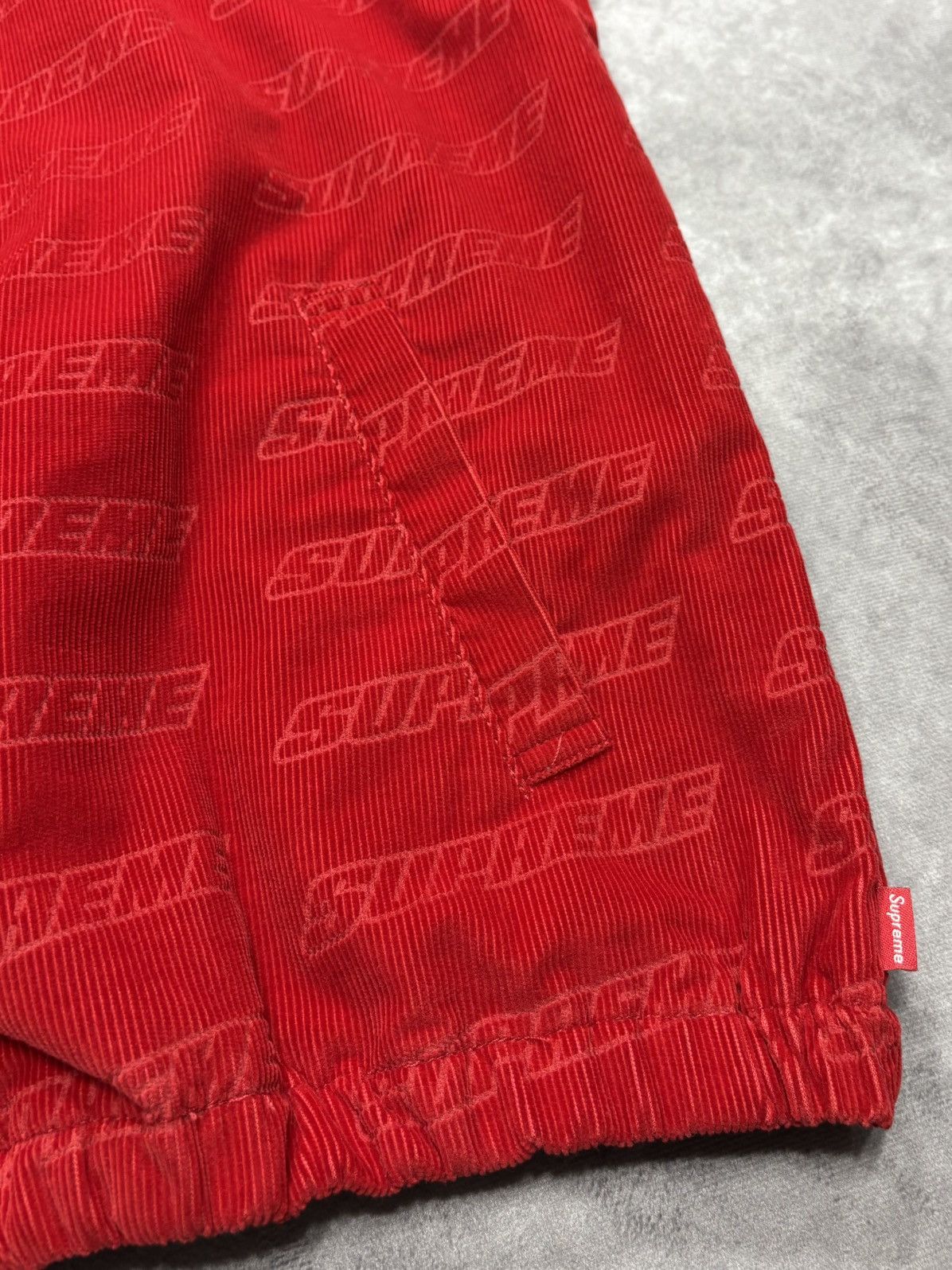 Supreme Supreme Debossed Logo Corduroy Jacket (SS18) Size US M / EU 48-50 / 2 - 5 Thumbnail