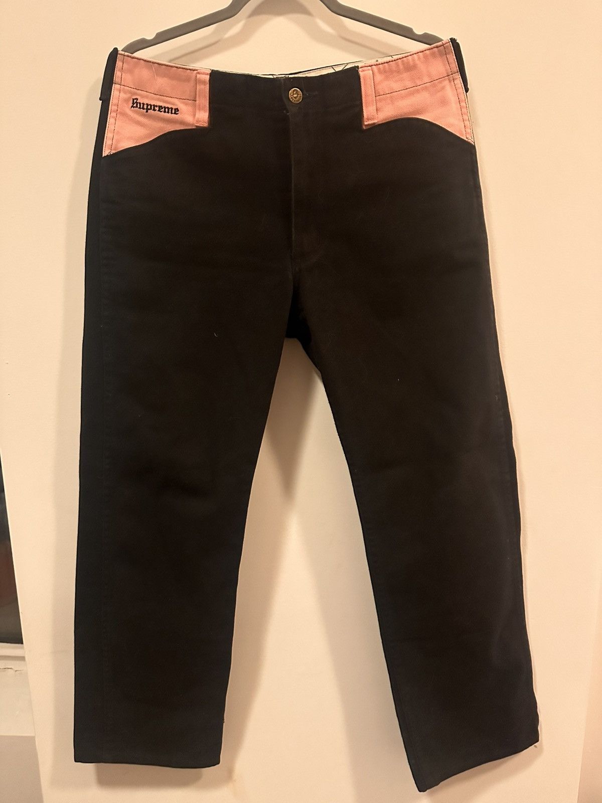 Supreme RARE FW19 SUPREME x BEN DAVIS WORK PANTS OLD ENGLISH LOGO Size US 30 / EU 46 - 1 Thumbnail