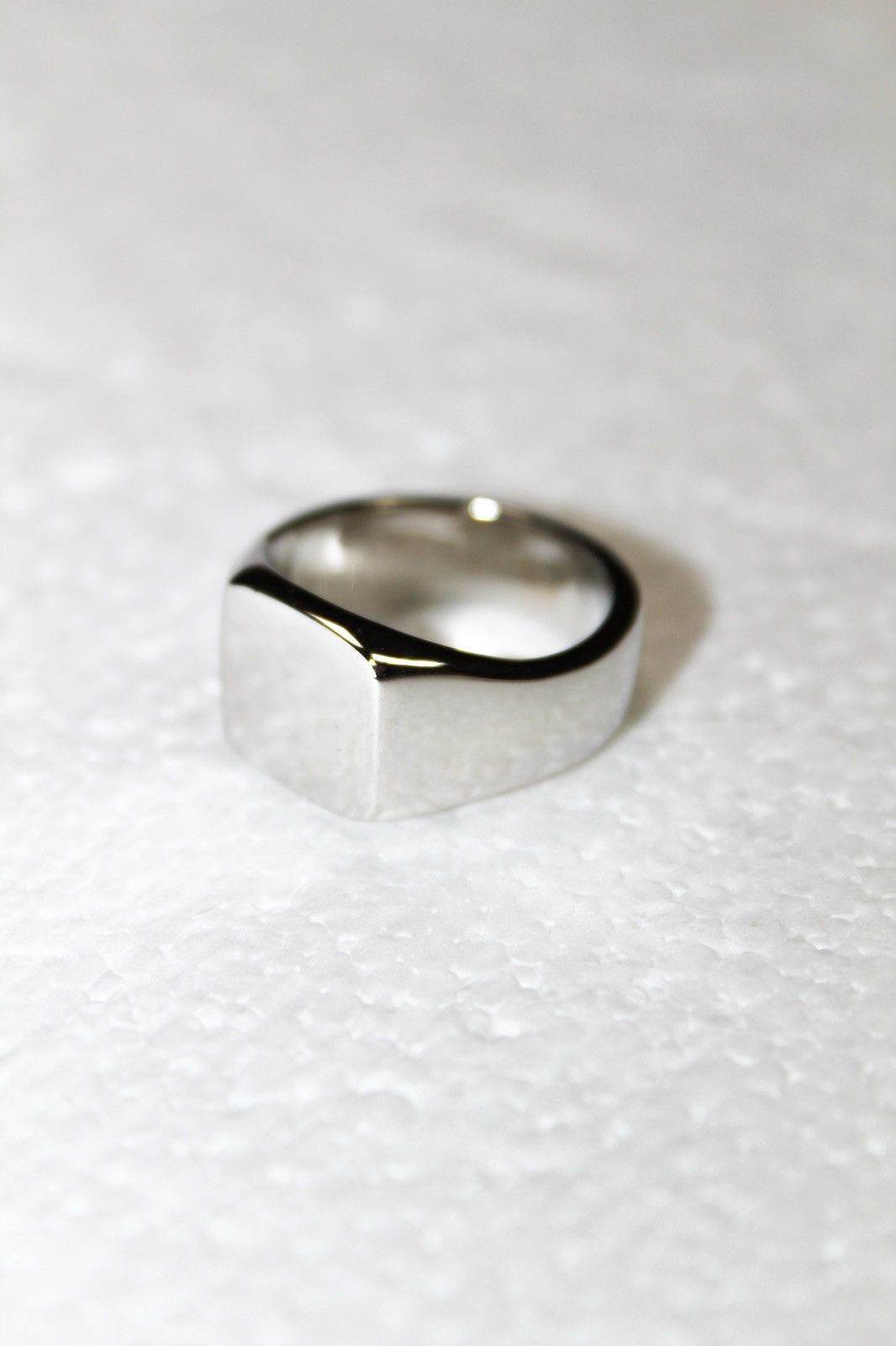 Number (N)ine Square Signet Ring (size 19) Size ONE SIZE - 3 Thumbnail