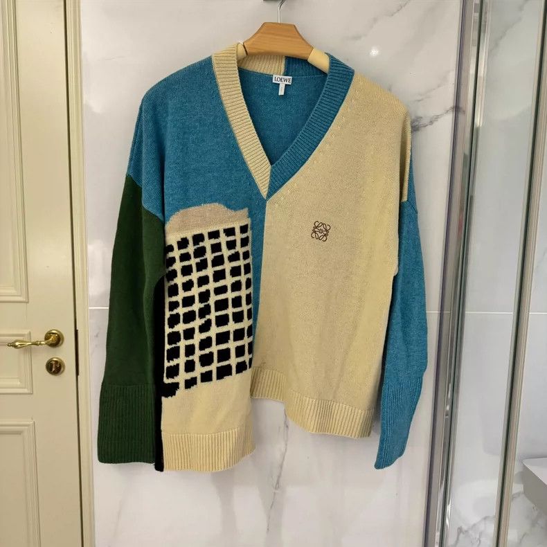 Loewe Loewe woollen sweater Size XS / US 0-2 / IT 36-38 - 1 Thumbnail