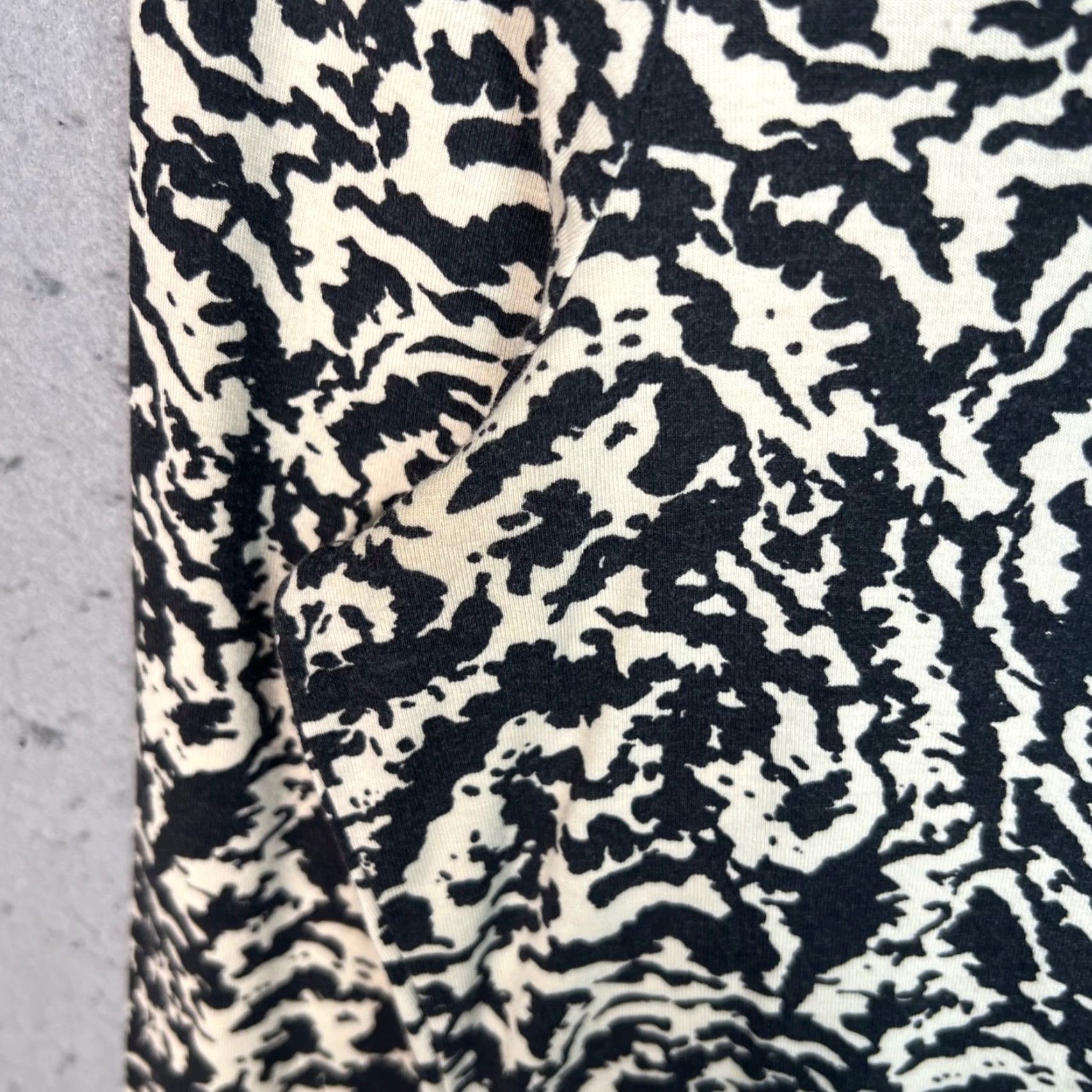 H&M H&M Top Womens Size Medium Black & White Floral Print Long Sleeve Turtleneck Size M / US 6-8 / IT 42-44 - 5 Thumbnail