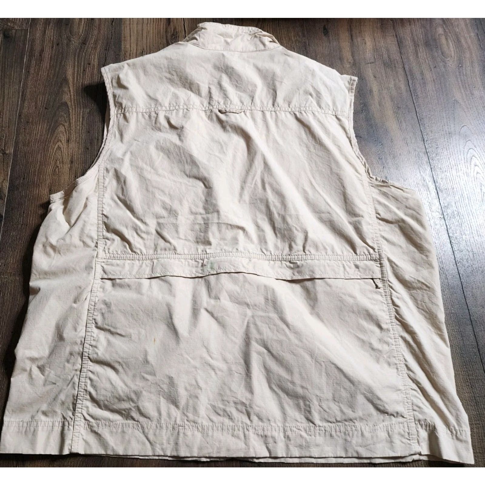 Vintage Outdoor Life Mens XL Vest Khaki Multi Pocket Lightweight Travel Hiking Size US XL / EU 56 / 4 - 2 Thumbnail