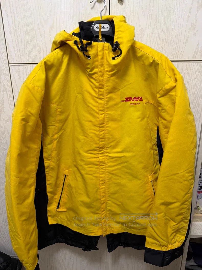 Vetements VETEMENTS Jacket Puffer Coat Size US S / EU 44-46 / 1 - 1 Thumbnail