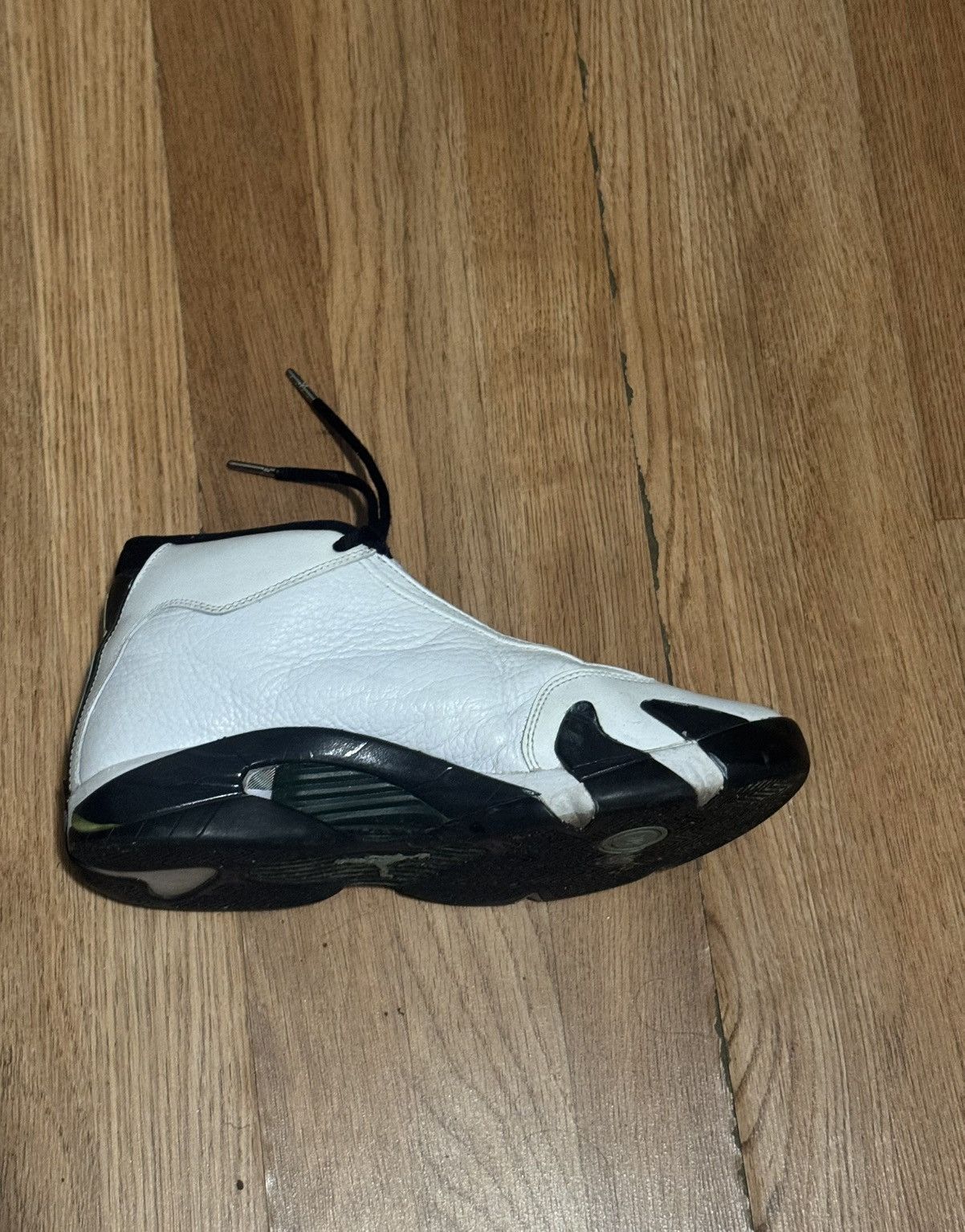Jordan Brand Jordan 14 Retro Oxidized Green Size US 9.5 / EU 42-43 - 4 Thumbnail