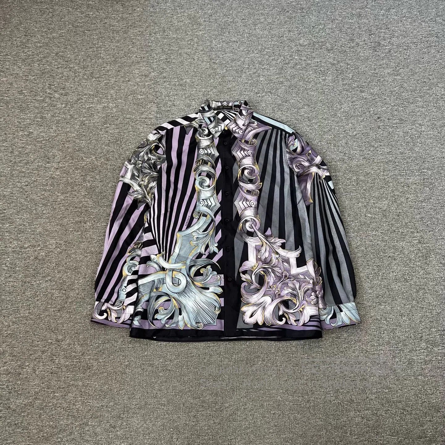 Versace Versace Runway Thorn Flower Silk Shirt. Size US M / EU 48-50 / 2 - 2 Thumbnail