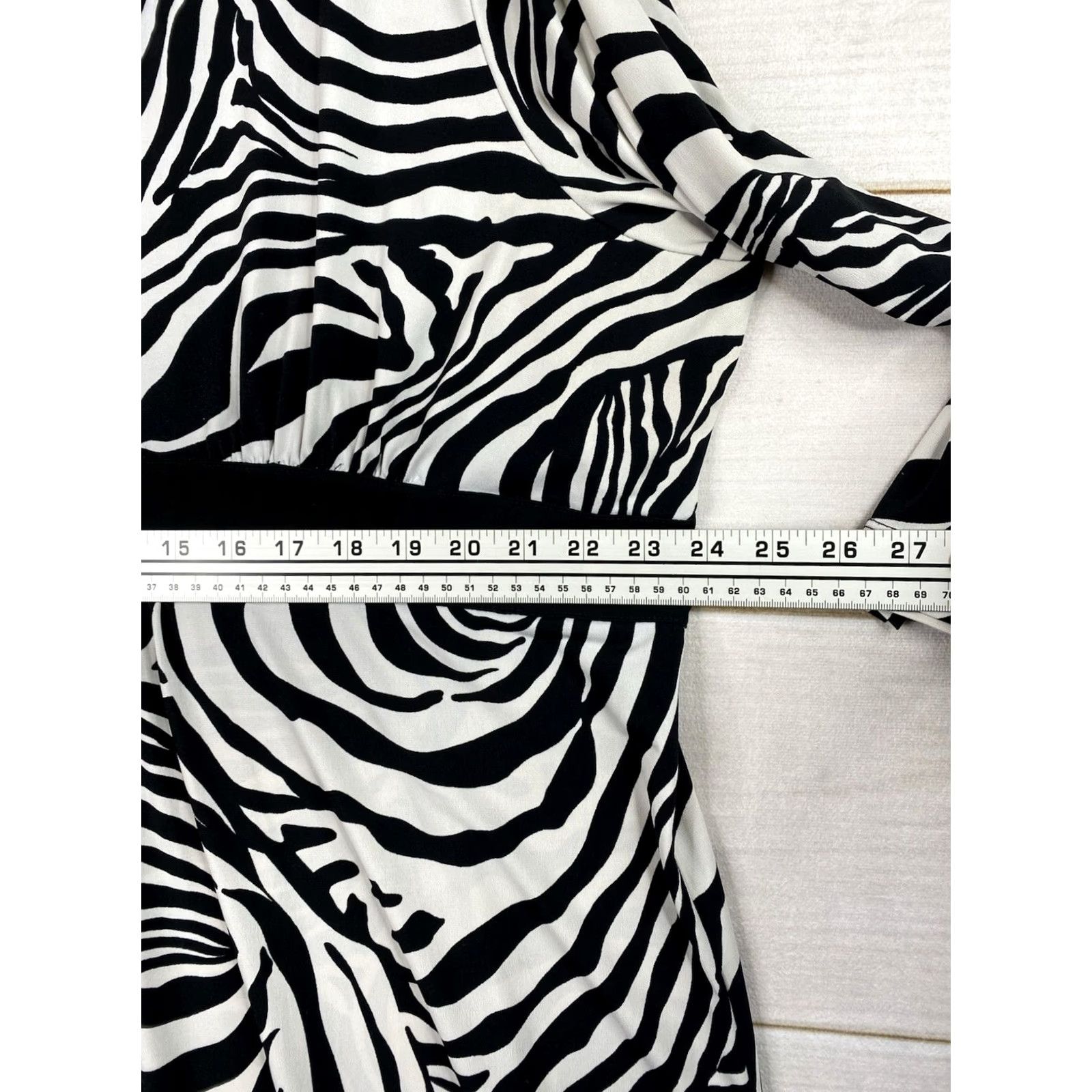 Vintage Rafaella Dress Womens 3X Black White Animal Print V Neck Stretch Jersey Knit Dress Size XXL / US 16-18 / IT 52-54 - 5 Thumbnail