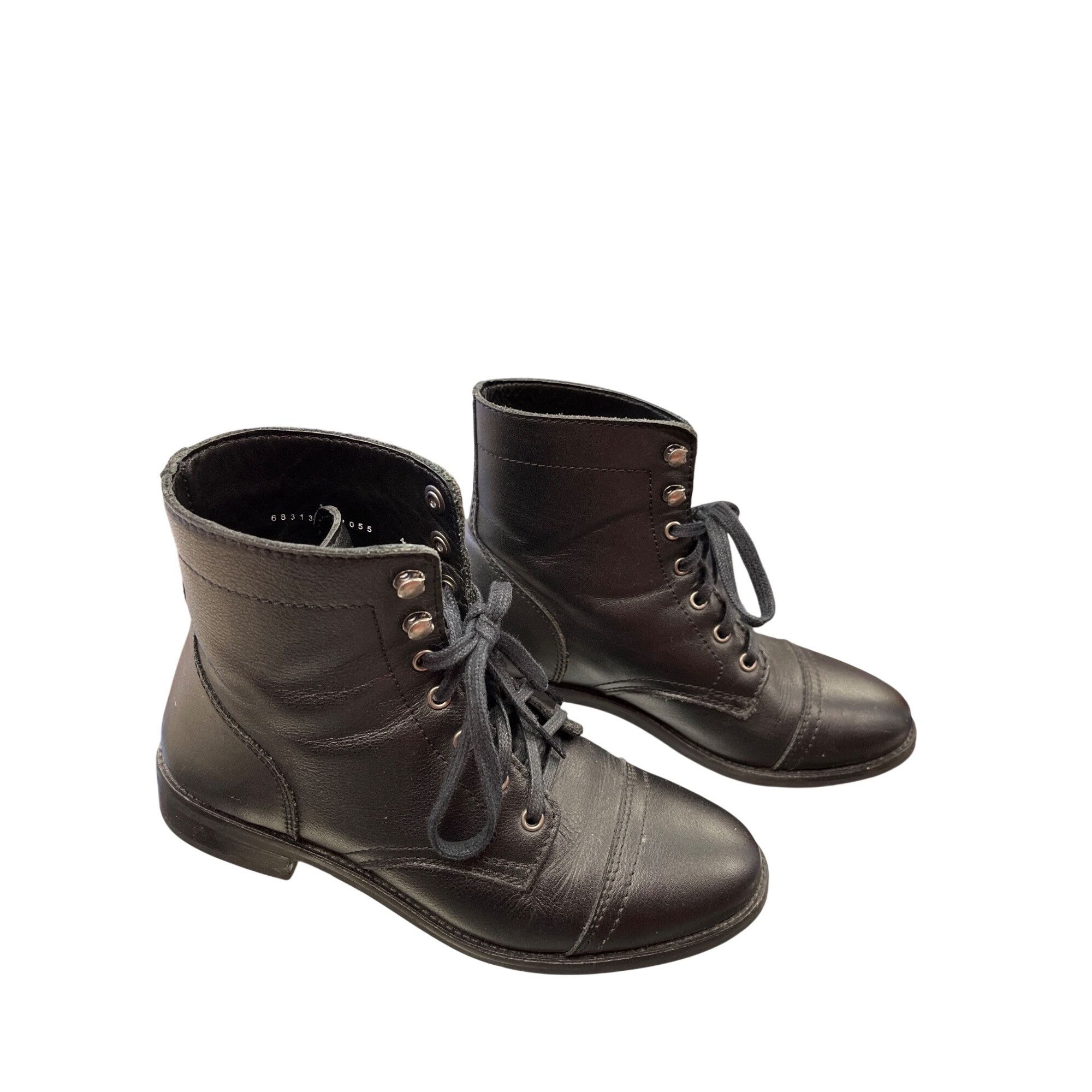 Other Thurday Boot Co. Wms black leather hand crafted ankle boots Size US 6.5 / IT 36.5 - 3 Thumbnail