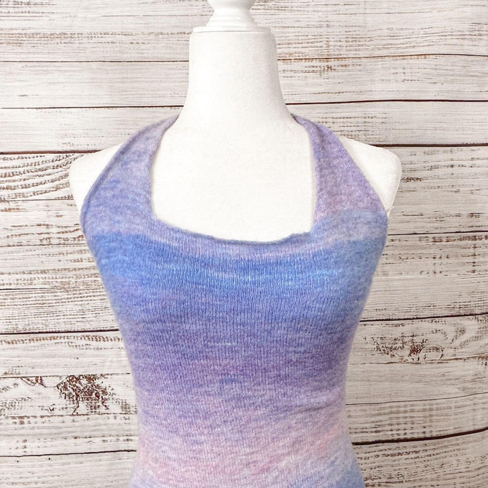 superdown Superdown Halter Ombré Sweater Bodycon Mini Dress, EUC Small Size S / US 4 / IT 40 - 6 Thumbnail