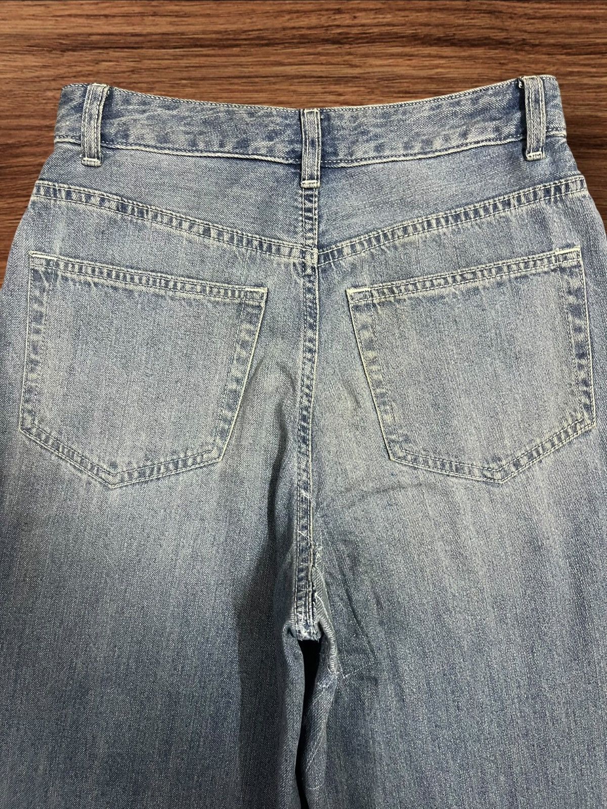 Japanese Brand Vintage Japanese Brand Blue Washed High Rise Wide Leg Jeans Size 26" / US 2 / IT 38 - 4 Thumbnail