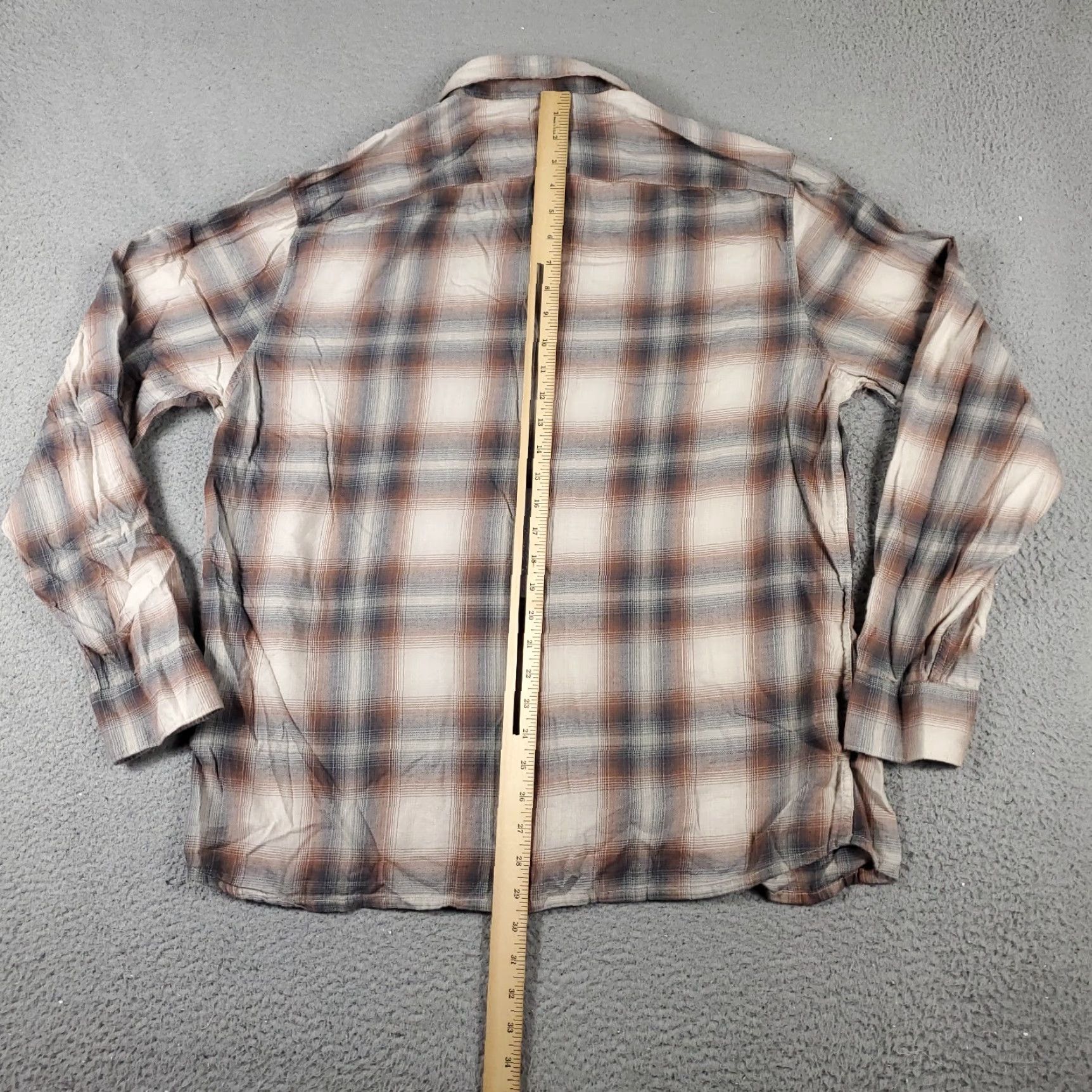 Abercrombie & Fitch Abercrombie & Fitch Shirt Mens XL Gray Plaid Button-Up Long Sleeve Casual Classic Outdoors, Cotton Blend, Regular Fit Size US XL / EU 56 / 4 - 3 Thumbnail