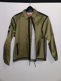 The North Face Summit Series Outer Tape Seam Coaches Jacket