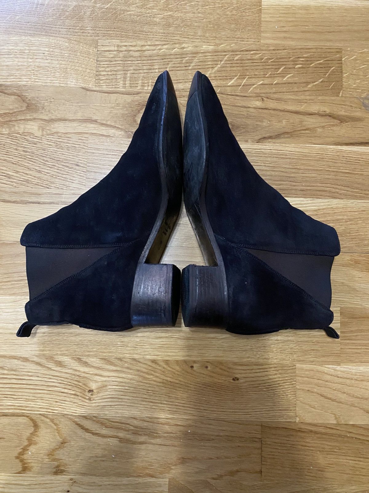 Acne Studios Acne Studios Womens Jensen Booties Black Suede Size 39 Size US 8 / IT 38 - 6 Thumbnail