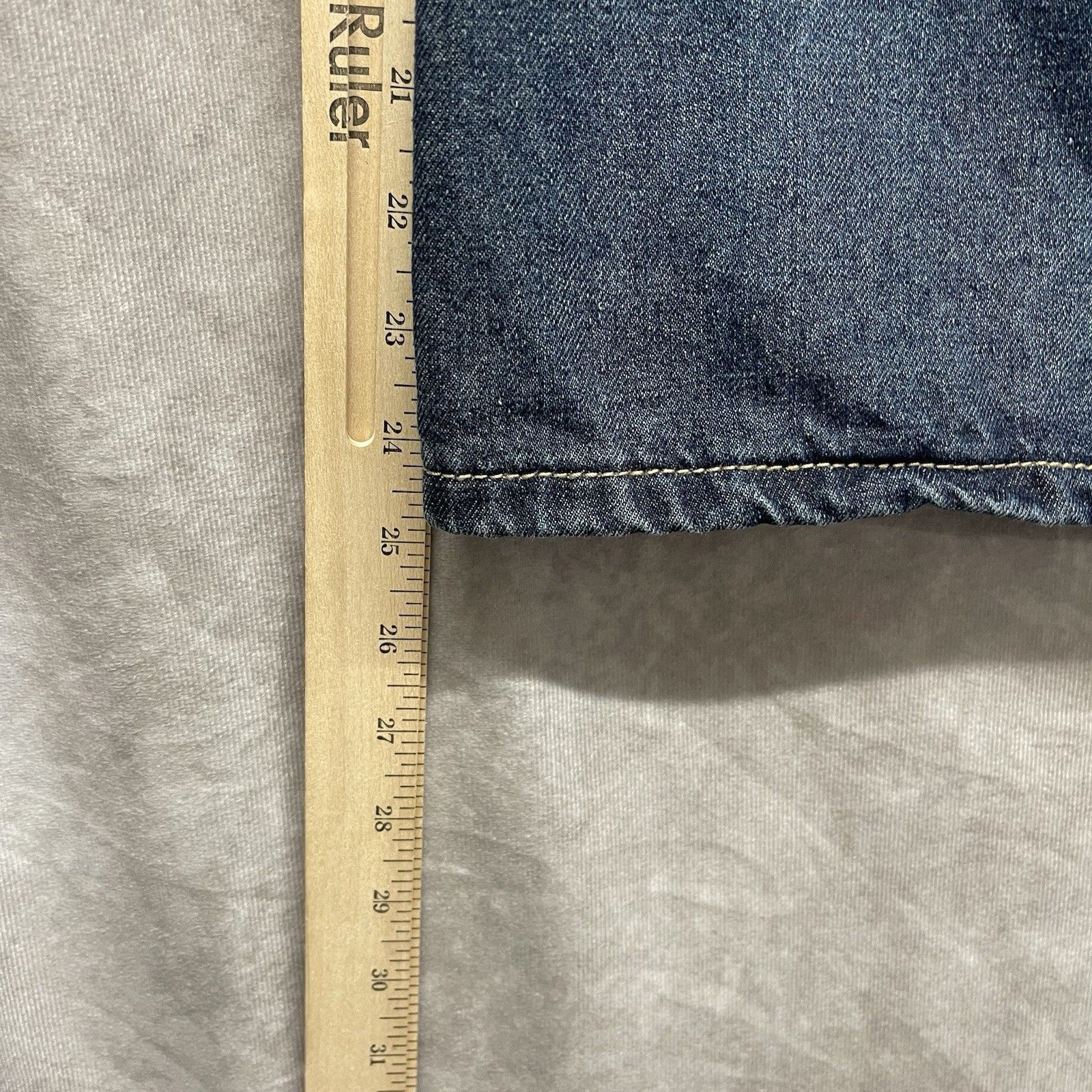 Phat Farm VINTAGE Phat Farm Men's 38 Baggy Jorts Dark Wash Denim Short Size US 38 / EU 54 - 6 Thumbnail
