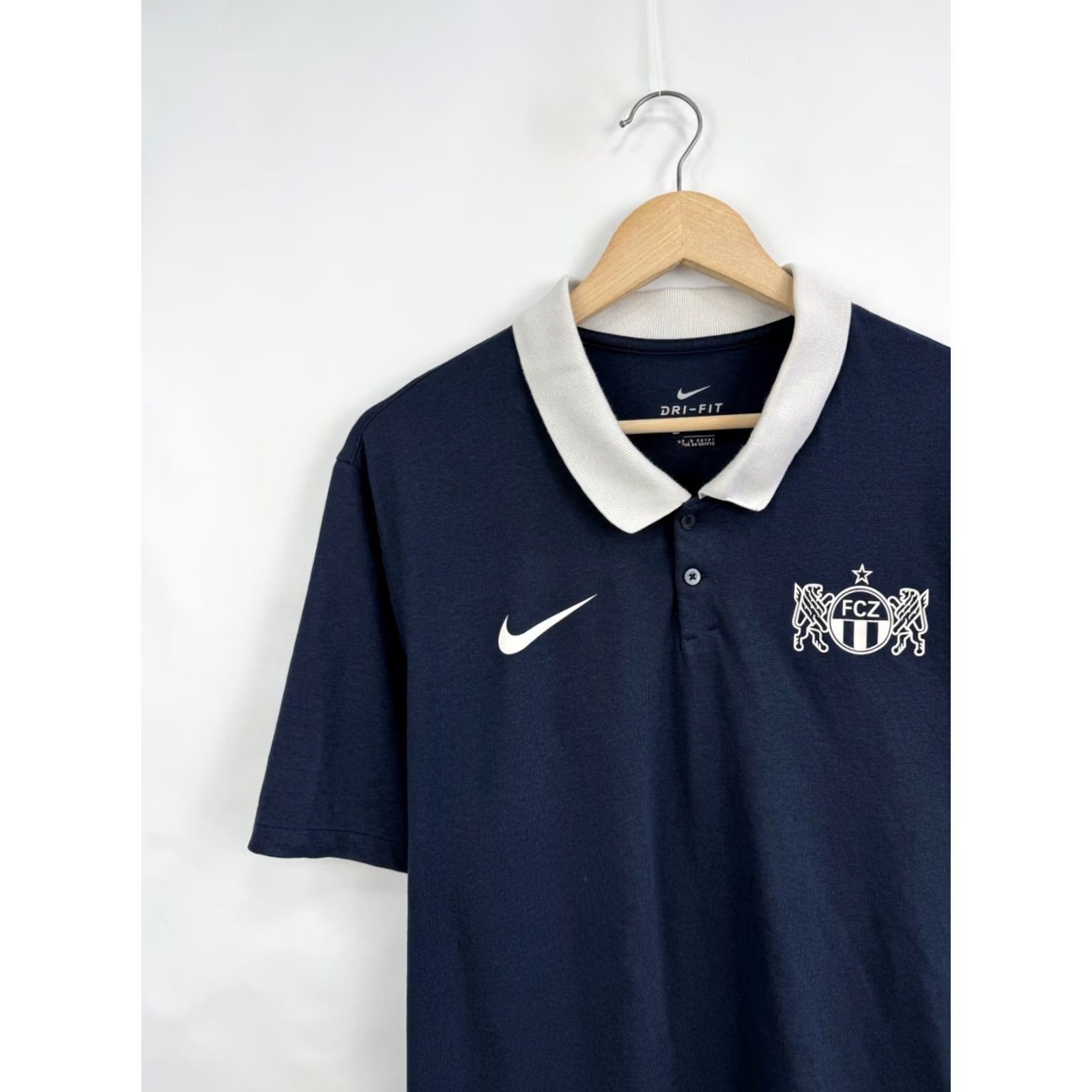 Nike Nike FCZ Zurich Switzerland Suisse Swiss Soccer T-Shirt XL Dark Blue Mens VINTAGE Size US XL / EU 56 / 4 - 3 Thumbnail