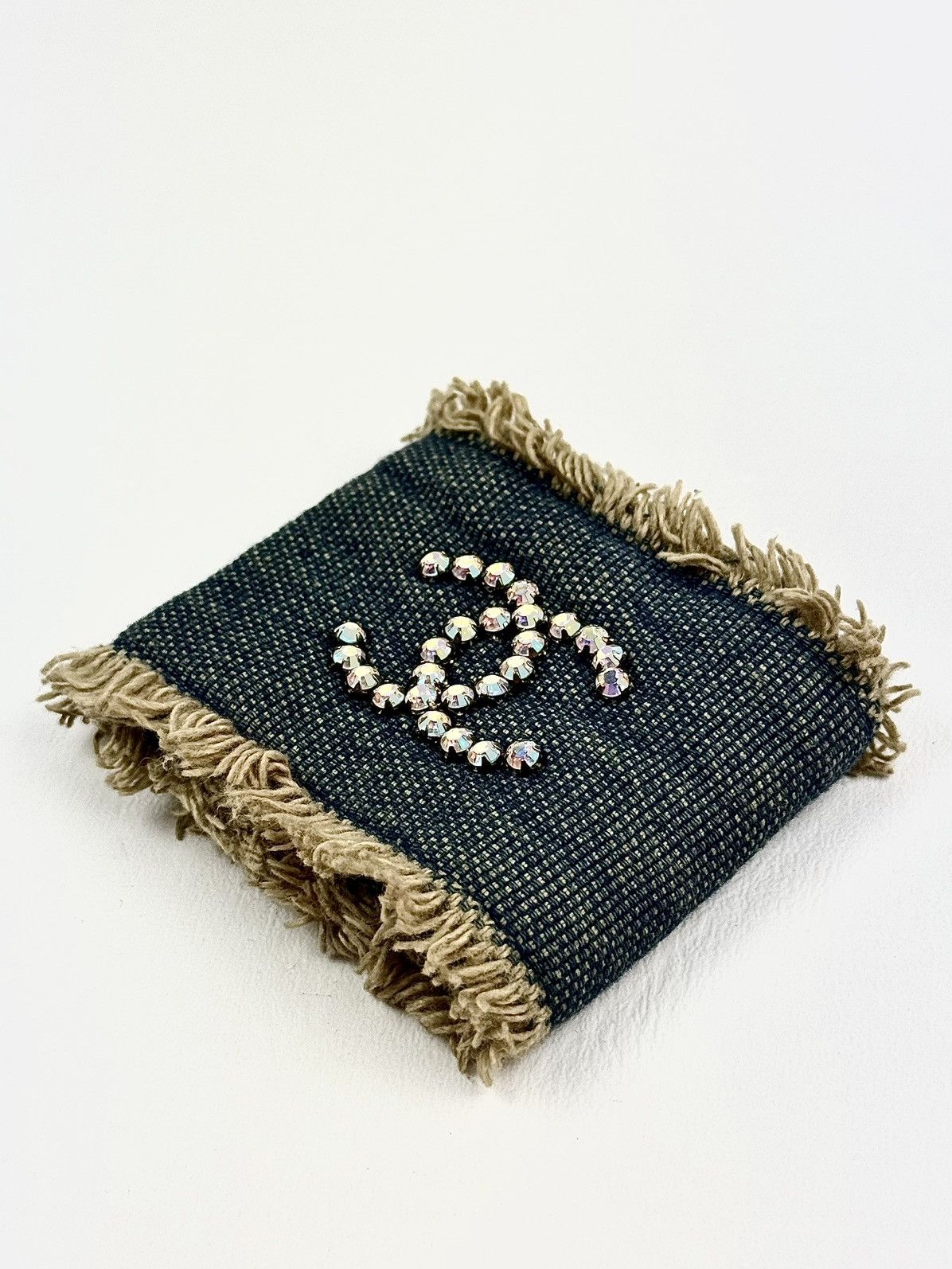 Chanel Chanel - Karl - FW/01 - Denim - Rhinestone - CC - Logo Cuff Size ONE SIZE - 2 Thumbnail