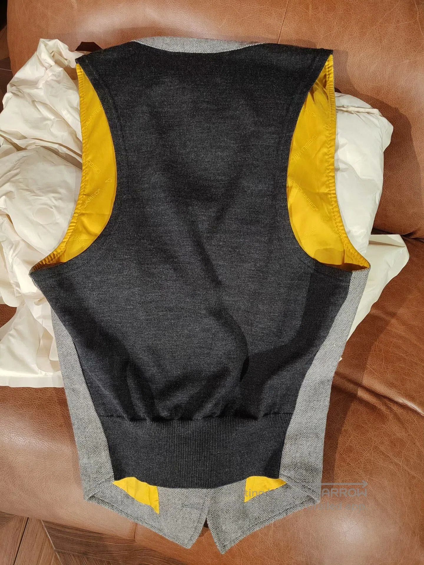 Dsquared2 DSQUARED2 Gray Wool Vest Made in Italy. Size US S / EU 44-46 / 1 - 4 Thumbnail