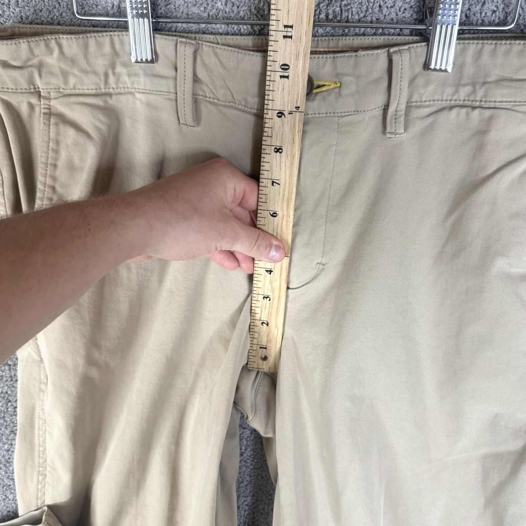 Vintage L.L. Bean Pants Mens 35x34 Beige Regular Fit Chino Stretch CoolMax Casual Shirt? Size US 35 - 7 Thumbnail
