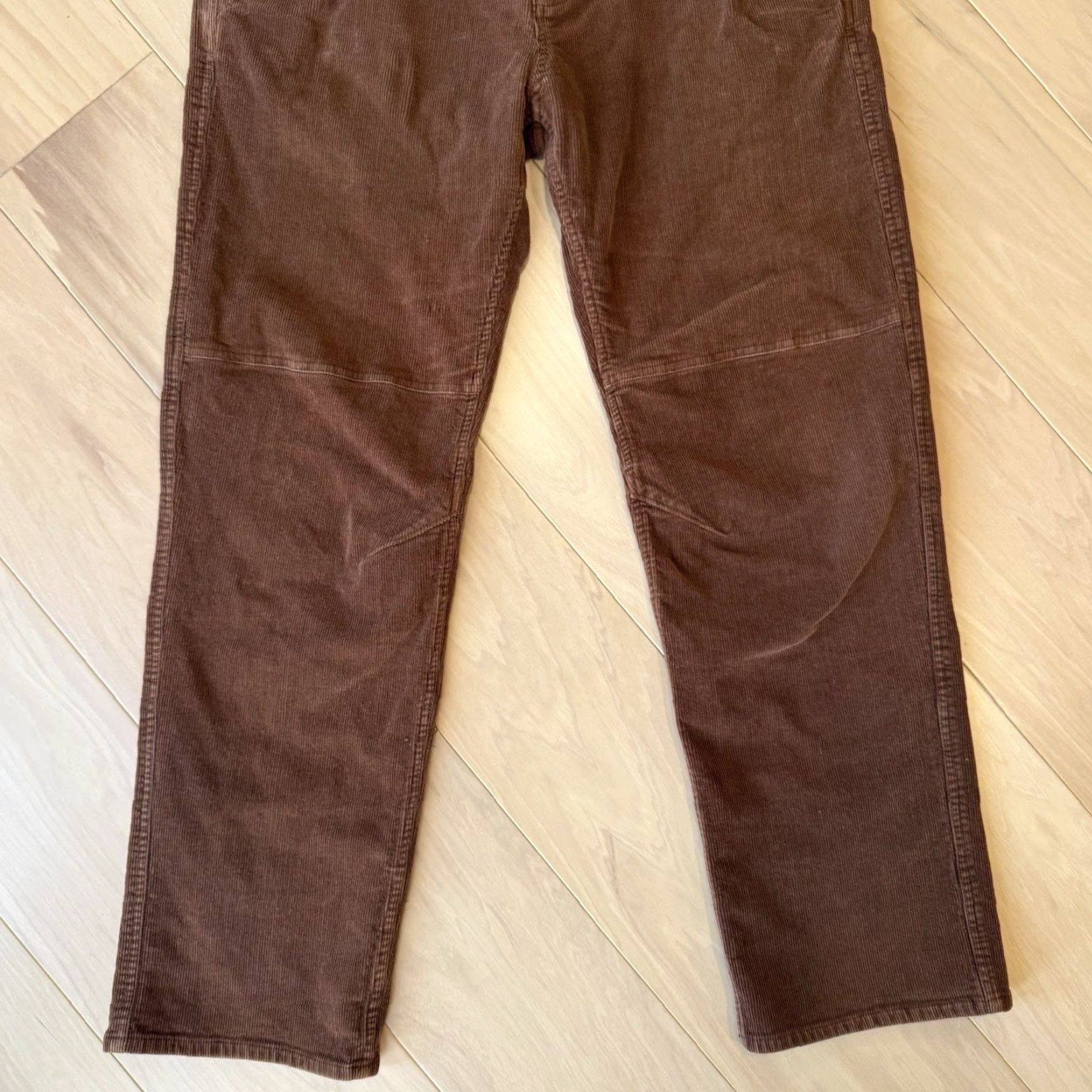 Vintage Stio Rivet Corduroy Pants 36 Brown Casual Straight Leg Men Regular 36 Khakis Corduroy Logo Vintage? No (avoid). Size US 36 / EU 52 - 4 Thumbnail