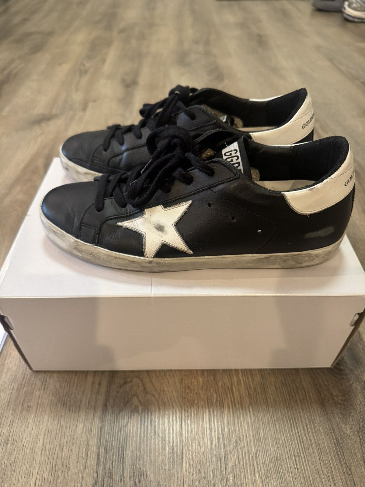 Golden Goose Golden Goose Lowtop Sneaker Size US 8 / IT 38 - 2 Thumbnail