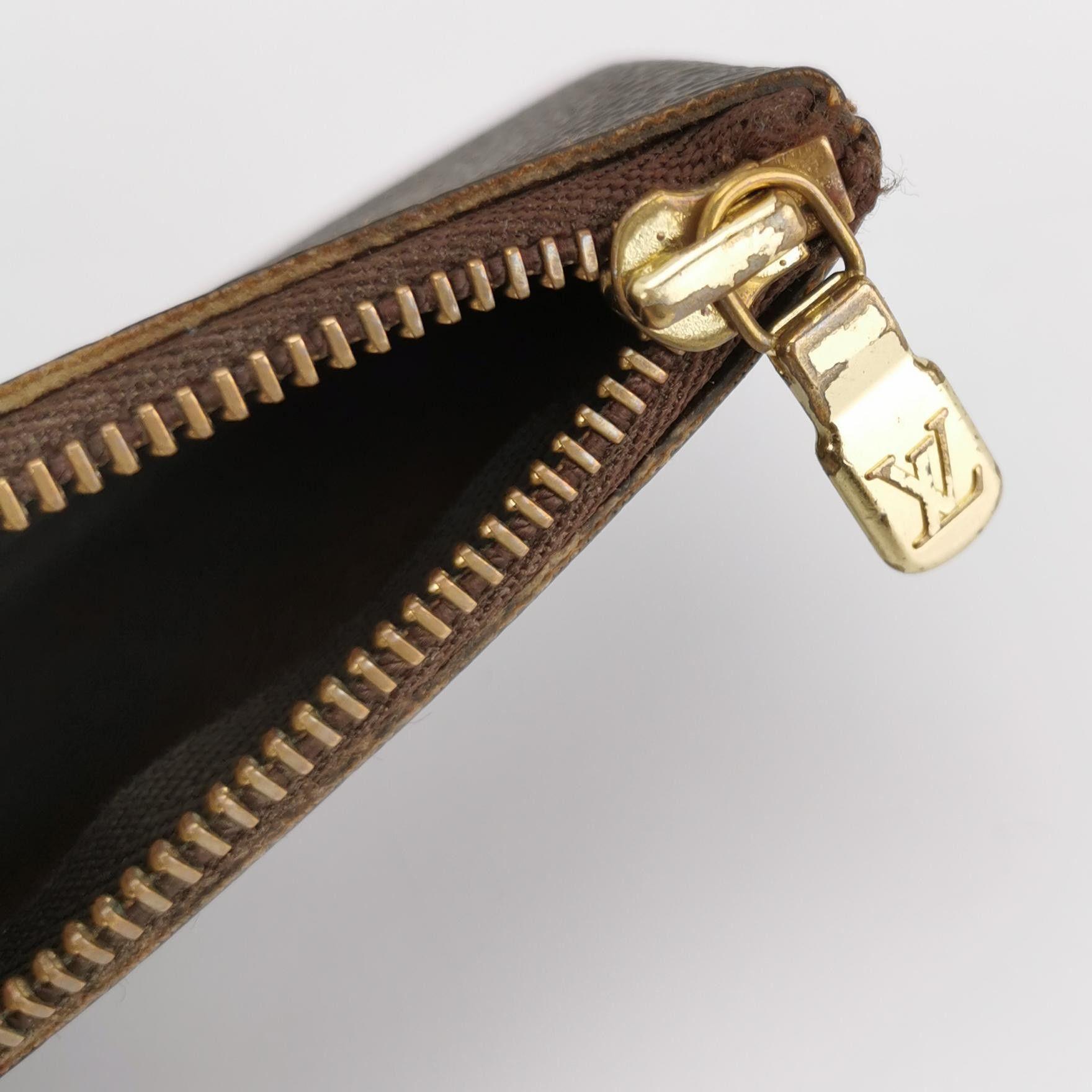 Louis Vuitton Louis Vuitton (LV) Portable zipper Monogram print vintage c Size ONE SIZE - 5 Thumbnail