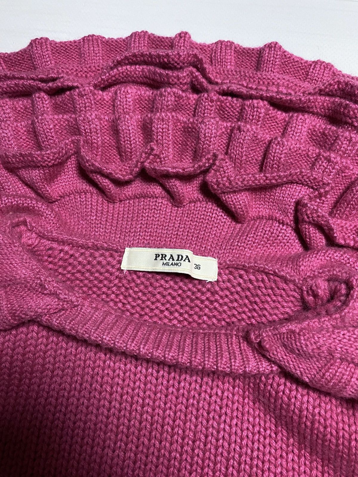 Prada Vintage Prada Virgin Wool Ruffle Knit short sleeve Sweater Size XS / US 0-2 / IT 36-38 - 3 Thumbnail