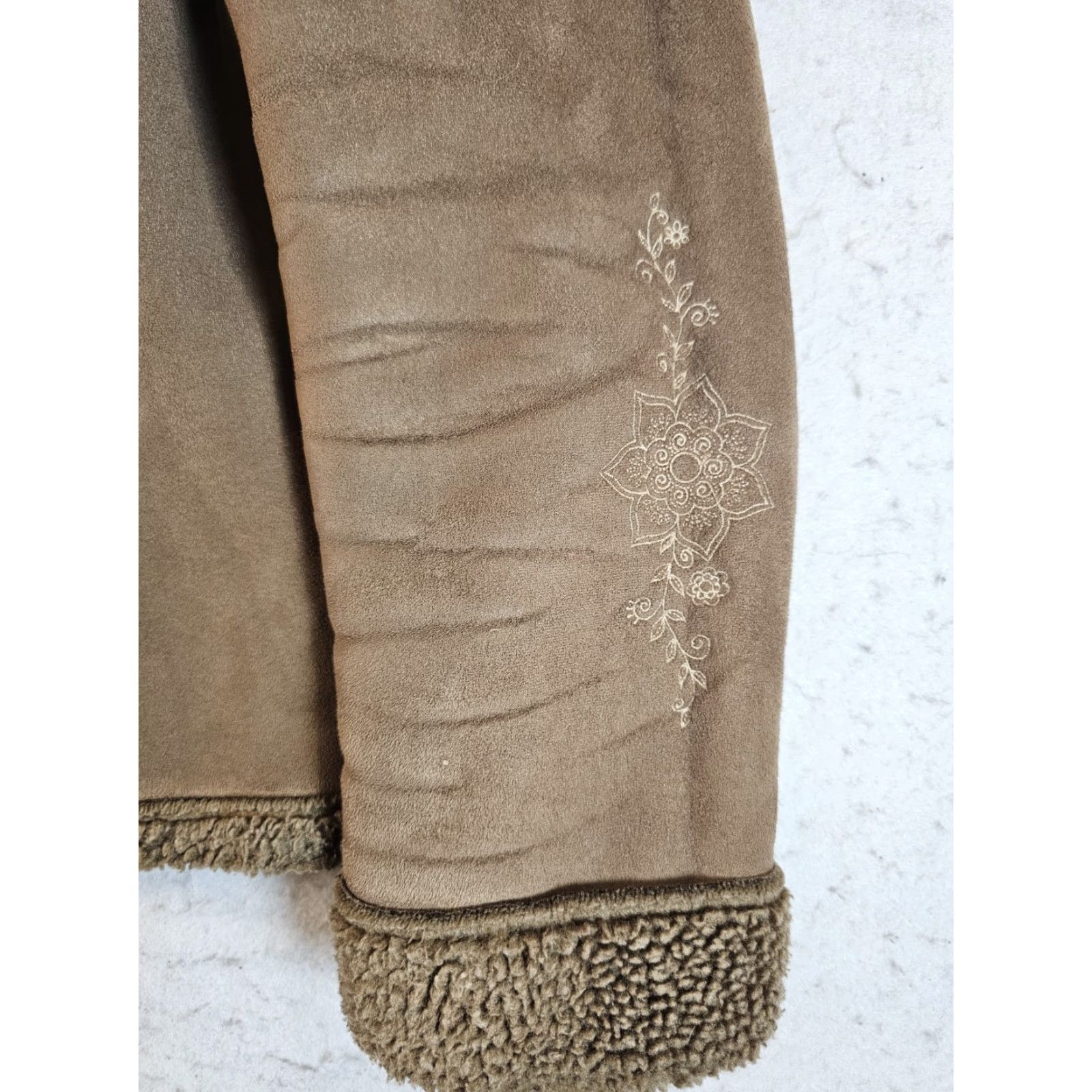 Vintage VINTAGE L.L.Bean Womens Jacket Floral Design Faux Suede Lined Fleece Brown Size M Reg Size M / US 6-8 / IT 42-44 - 5 Thumbnail