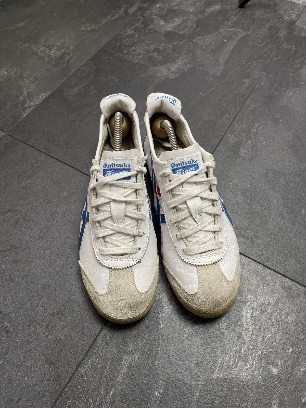 Asics × Streetwear × Vintage Vintage asics onitsuka tiger kill bill low top sneakers Size US 6 / EU 39 - 4 Thumbnail