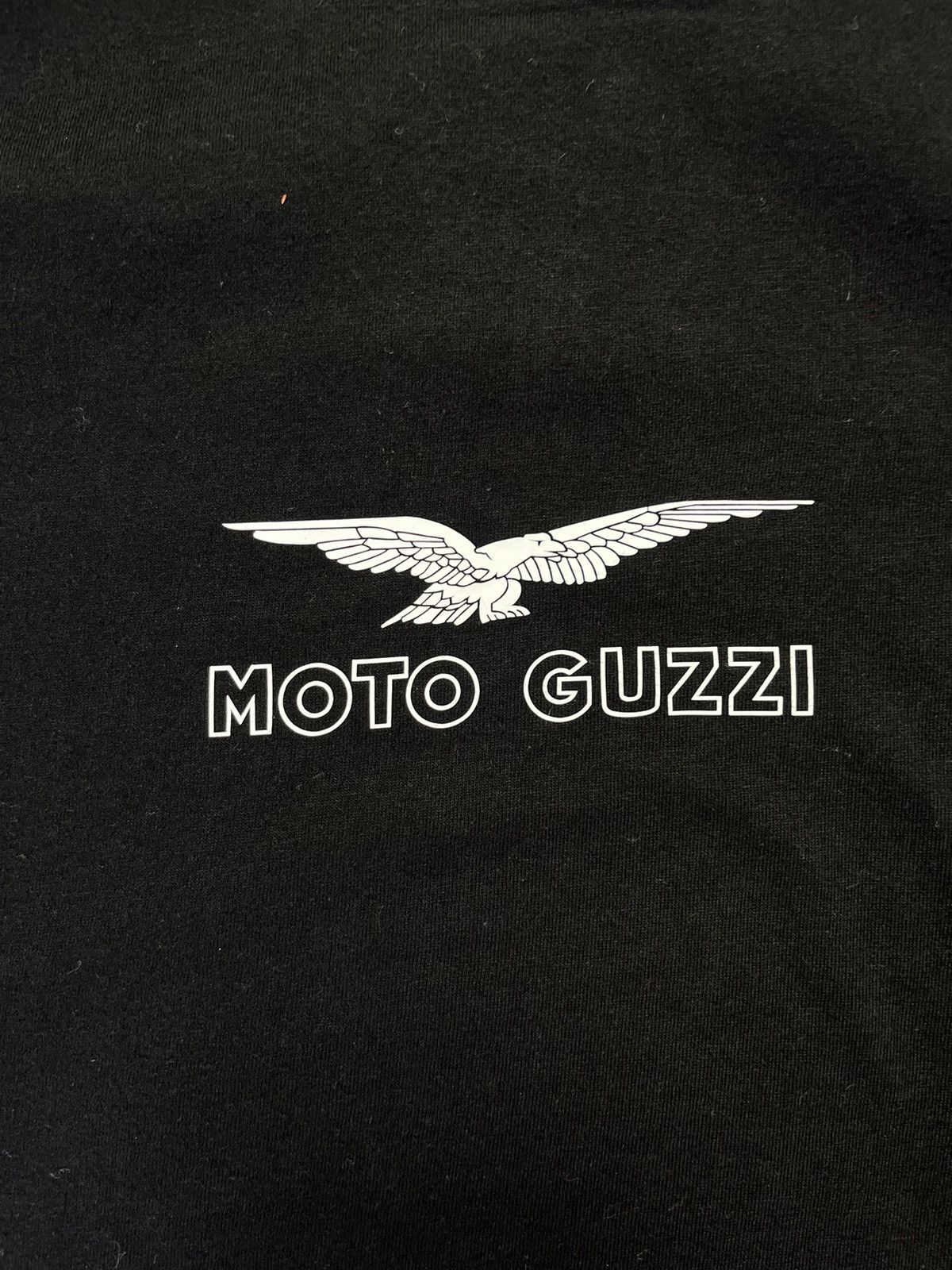 Vintage Vintage 00s moto guzzi motorcycles logo graphic tee Size US XL / EU 56 / 4 - 6 Thumbnail