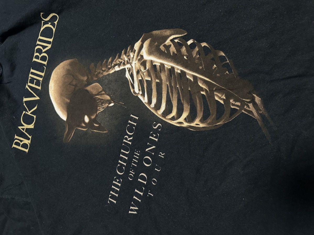 Gildan Black veilbrides tour t shirt Size US L / EU 52-54 / 3 - 2 Thumbnail