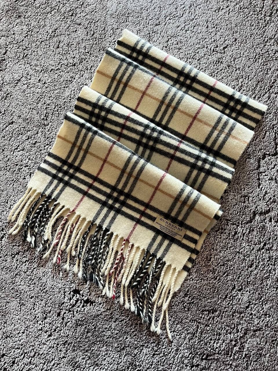 Vintage Burberry scarf selling