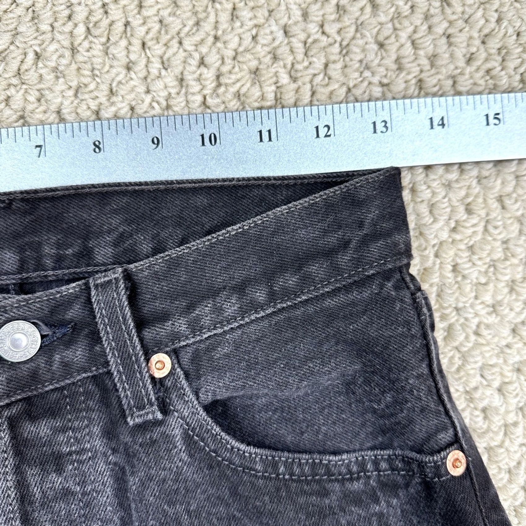 Levi's VINTAGE Levi's 501 Jeans Womens 26x33 Black Straight Made in USA 90s Size 26" / US 2 / IT 38 - 7 Thumbnail