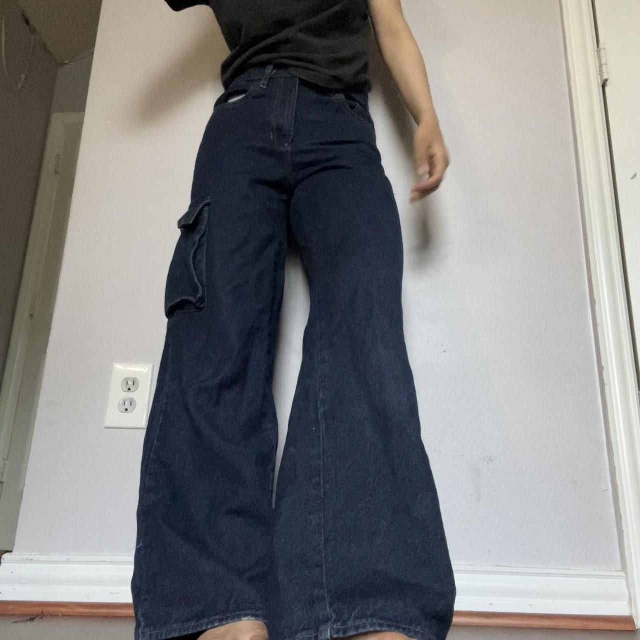 Pacsun pacsun dark wash wide-leg cargo jeans Size 25" / US 0 / IT 36 - 1 Thumbnail