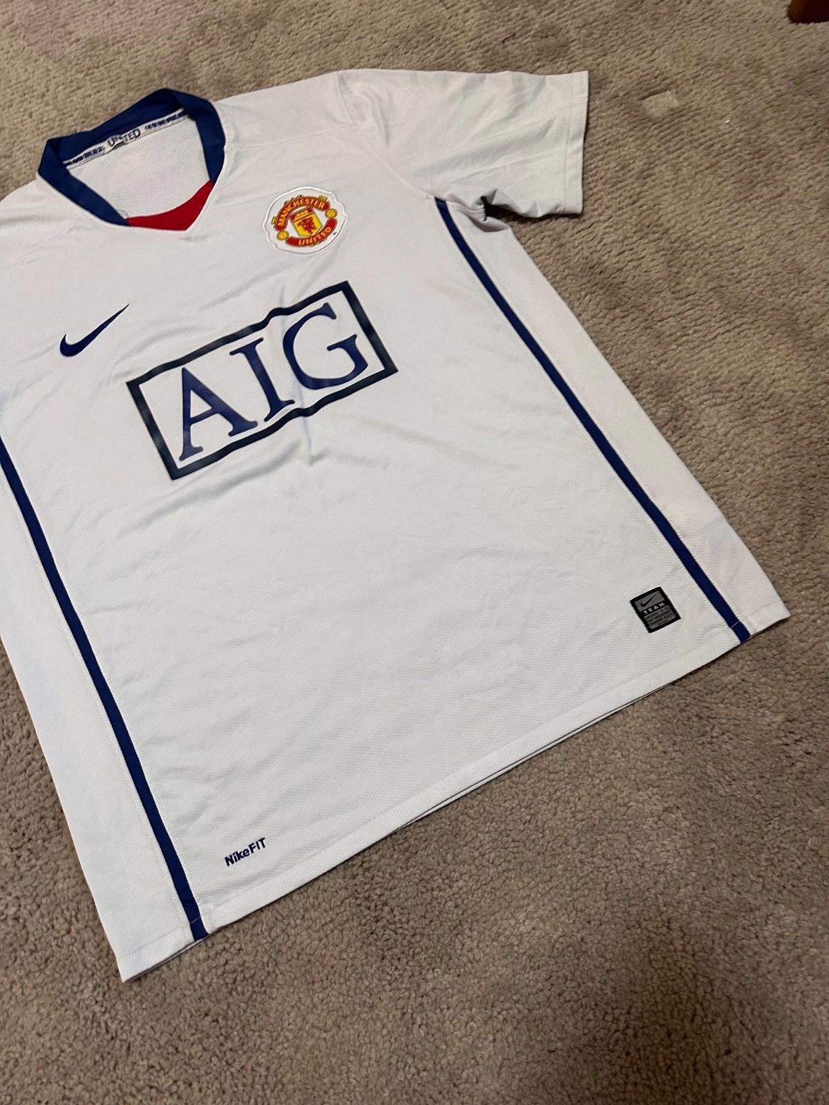 Nike MANCHESTER UNITED 2008 2009 AWAY FOOTBALL SHIRT JERSEY NIKE Size US M / EU 48-50 / 2 - 2 Thumbnail