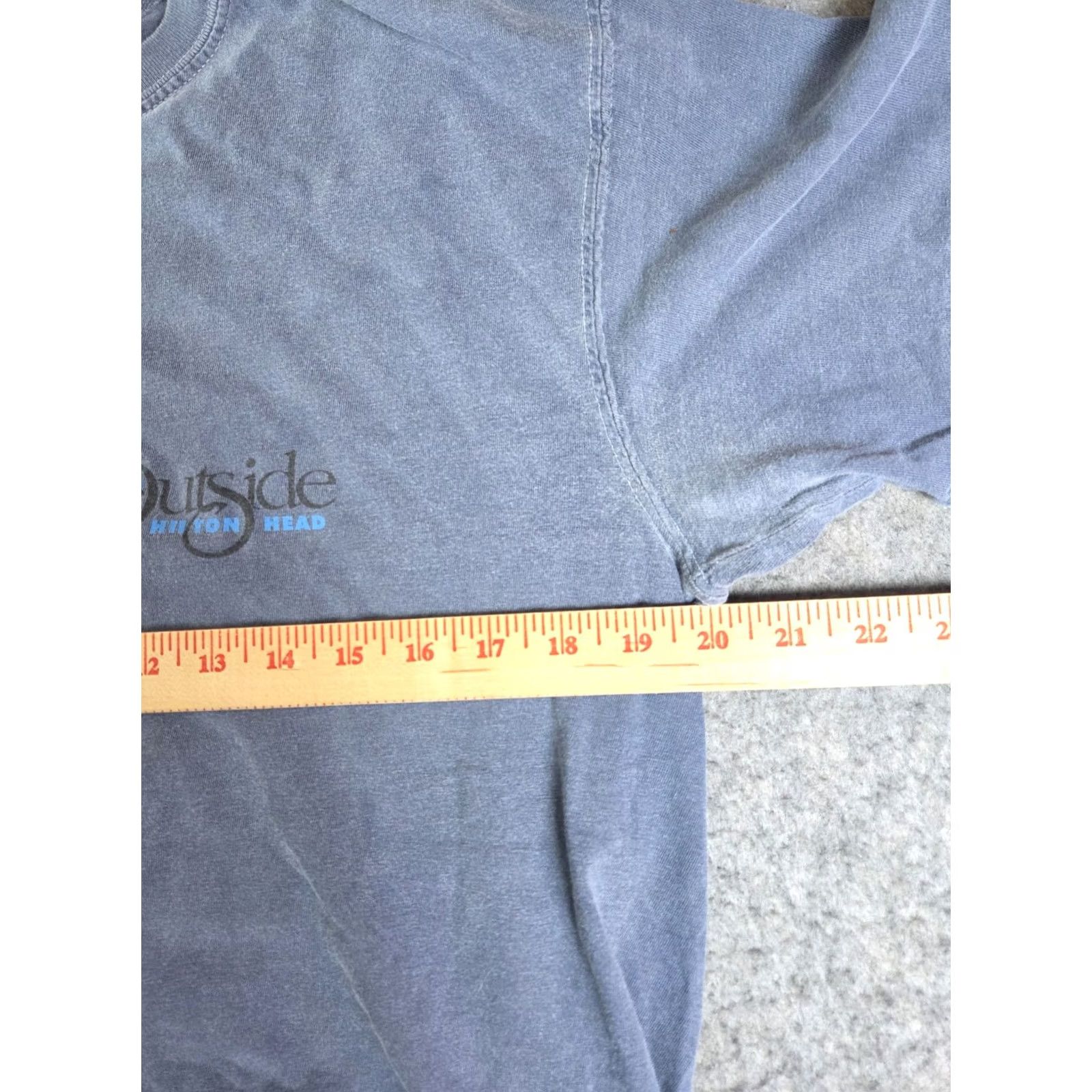 Comfort Colors Hilton Head Island Outfitters Short Sleeve Blue Gildan T-Shirt Size M Size US M / EU 48-50 / 2 - 7 Thumbnail