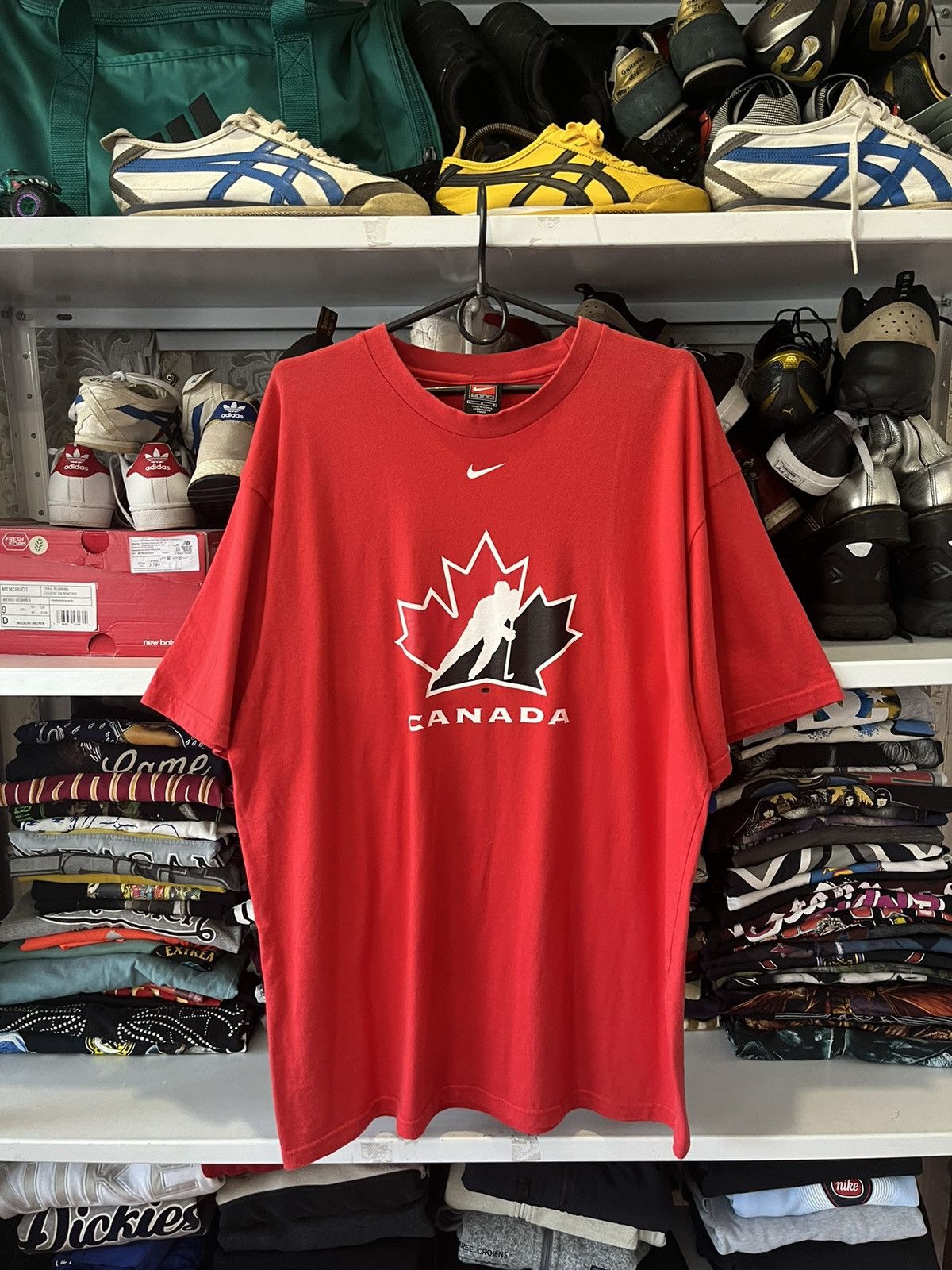 Nike Nike Center Swoosh Team Canada Red T-shirt L Size US L / EU 52-54 / 3 - 1 Thumbnail