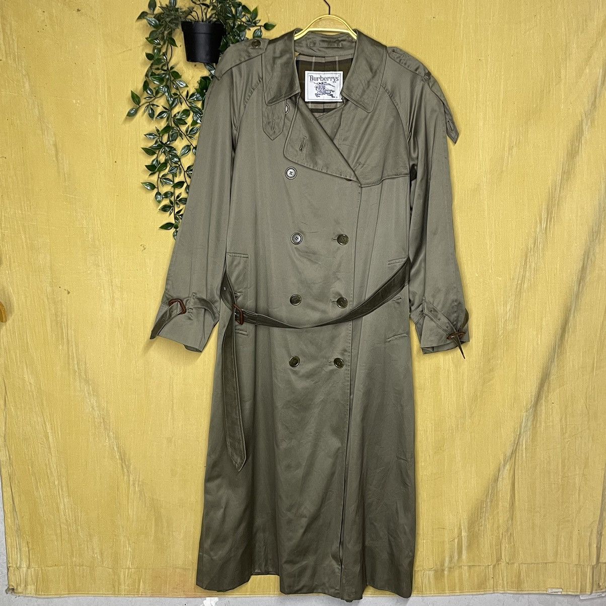 Burberry a58 Vintage Burberrys tranch Coat Size US L / EU 52-54 / 3 - 1 Thumbnail