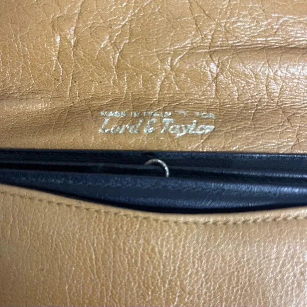 Lord & Taylor Lord & Taylor Leather Vintage Small Shoulder Handbag Size ONE SIZE - 4 Thumbnail