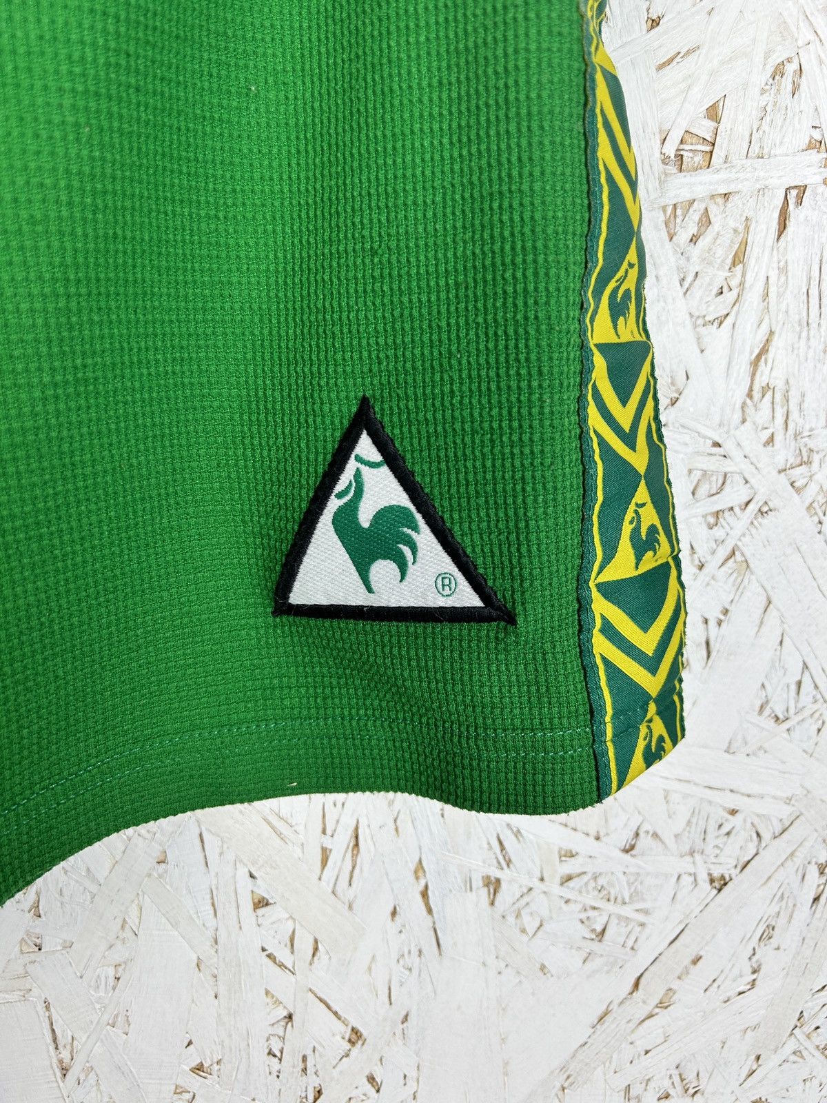 Le Coq Sportif 90s Le Coq Sportif Hibernian FC 1998/99/00 Home Kit Shorts Size US 28 / EU 44 - 2 Thumbnail