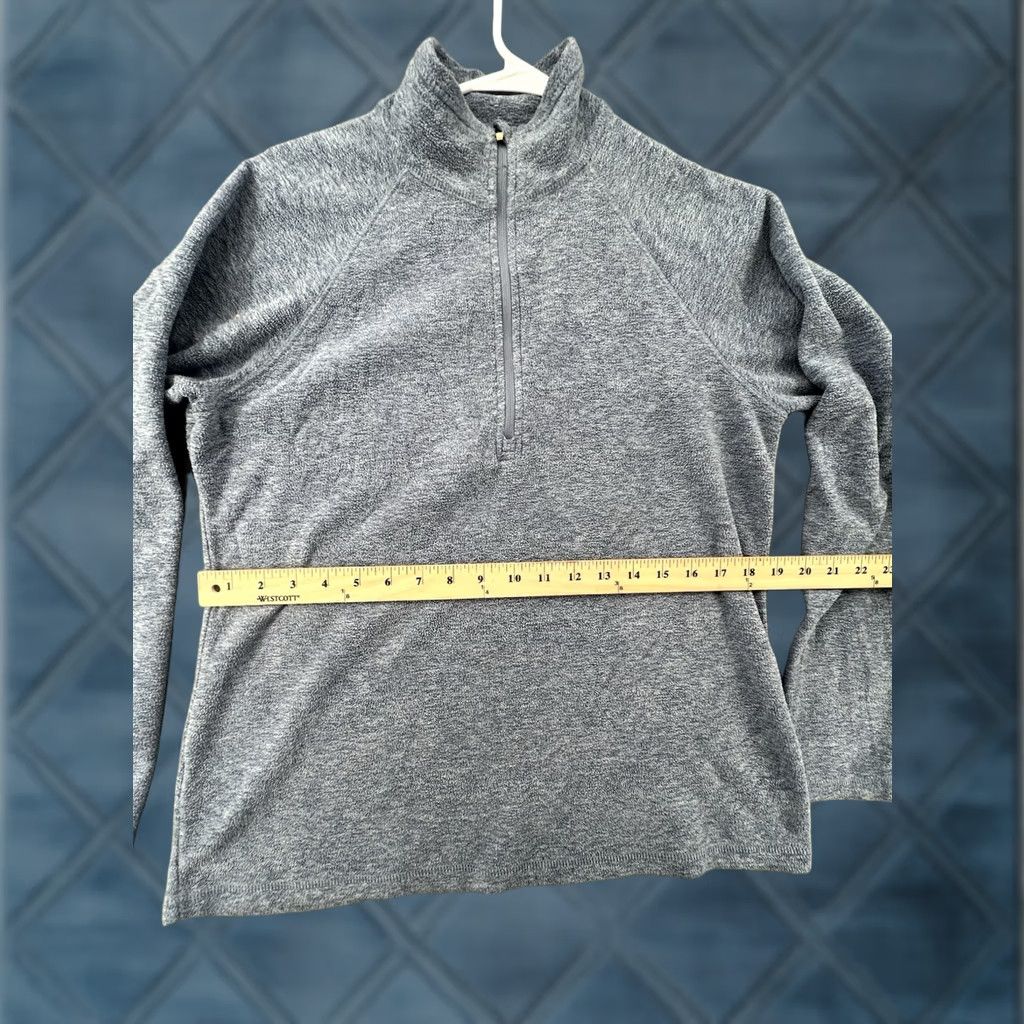Eddie Bauer Eddie Bauer Pullover 1/4 Zip Fleece Jacket Blue Gray Woman’s M Outdoor Casual Shirt Category: Sweater Mens Women? Size M / US 6-8 / IT 42-44 - 1 Thumbnail