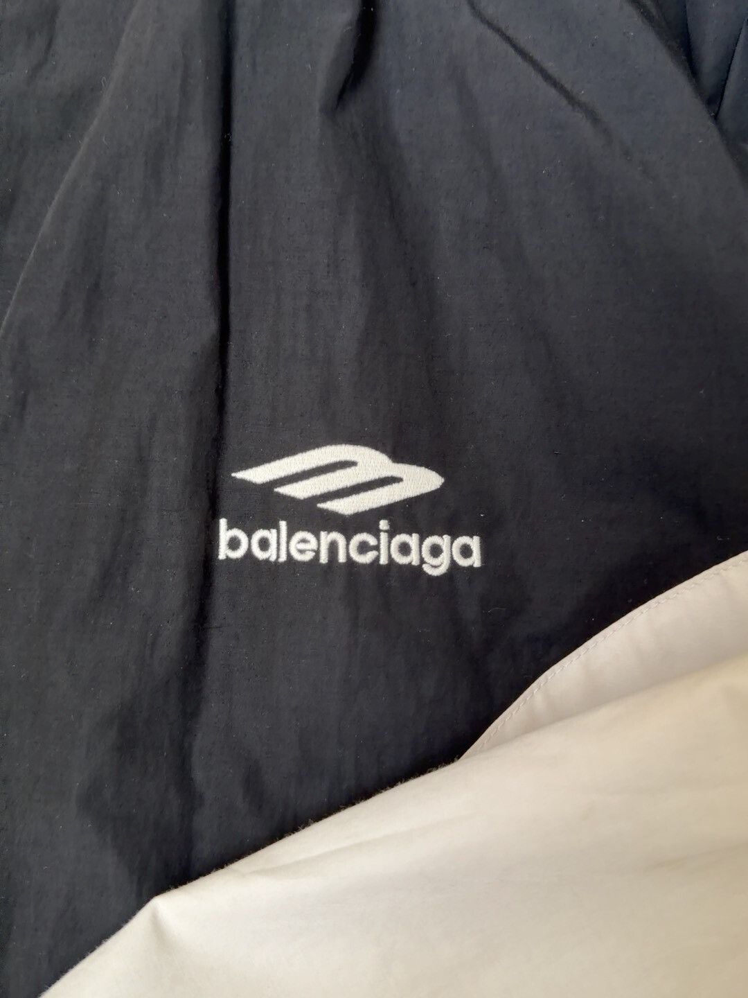 Balenciaga Balenciaga Color Block Hooded Jacket Size S Size US S / EU 44-46 / 1 - 4 Thumbnail