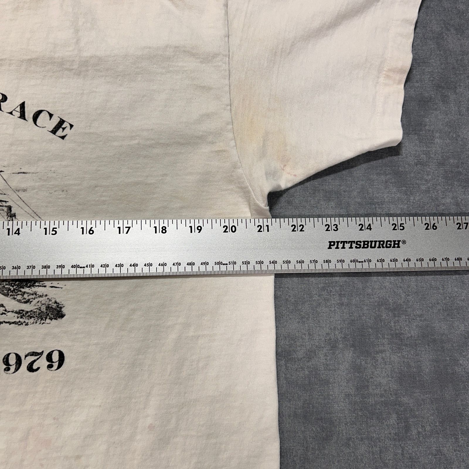 Hanes VTG 1979 Hanes Scotts Hut Race Inaugural Antarctica run tee Size US XL / EU 56 / 4 - 10 Thumbnail