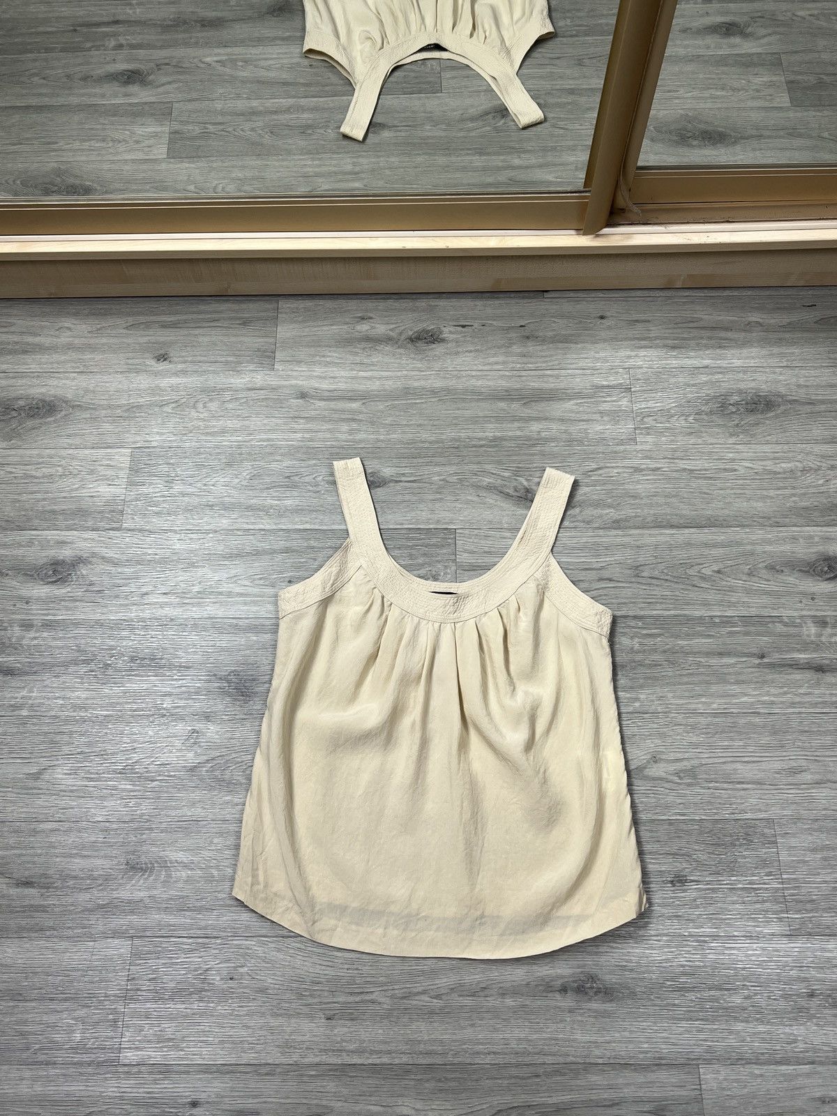 Aspesi Aspesi Lawrence Steele Beige Cupro Flowy Tank Top 42 Size M / US 6-8 / IT 42-44 - 1 Thumbnail