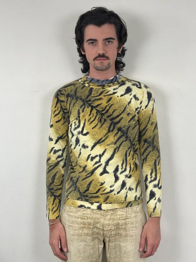 Roberto Cavalli Roberto Cavalli Gold Savate Tiger Print Longsleeve Size S / US 4 / IT 40 - 2 Thumbnail