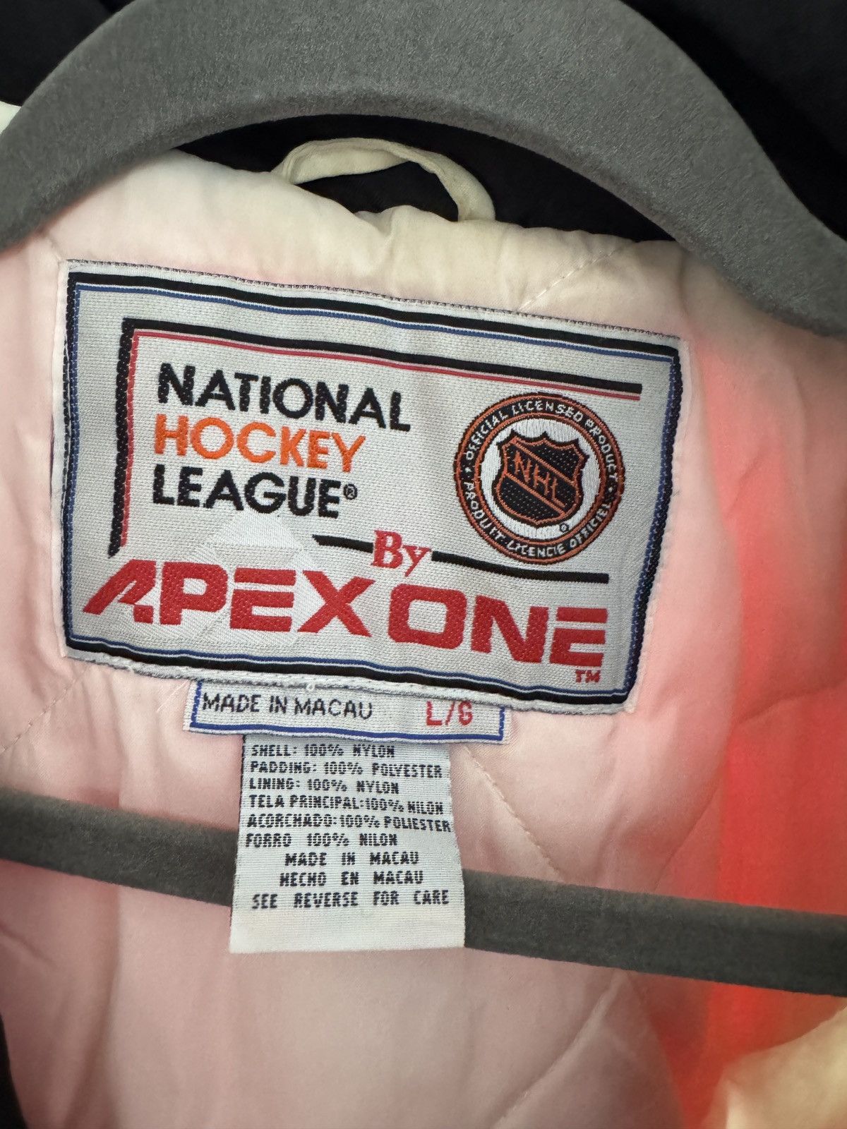Apex One Rare 1990s Chicago Blackhawks Sharktooth Jacket by Apex One Size US L / EU 52-54 / 3 - 2 Thumbnail