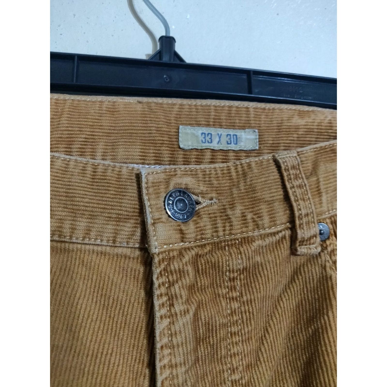 Polo Ralph Lauren Polo Ralph Lauren Tan Khaki Lightly Distressed Corduroy Casual Pants Mens 33x30 Beige Regular Straight Front Zip Pants Mens Leather? Size US XS / EU 42 / 0 - 2 Thumbnail